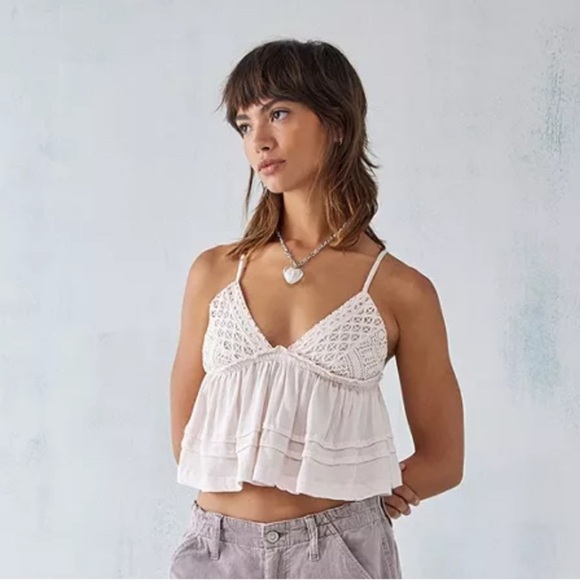 Vintage America Tops - Vintage Cotton Ribbed Cropped Camisole w Lace trim